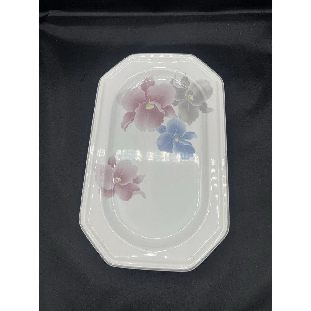 Mikasa Continental Beau Monde F3007 Octagonal Serving Platter 11.5” Orchid Japan
